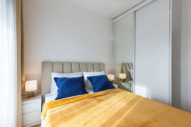 Furnished 1-Bedroom Apartment 42.5m² in Bečići – Sea View Balcony + Garage — photo 8